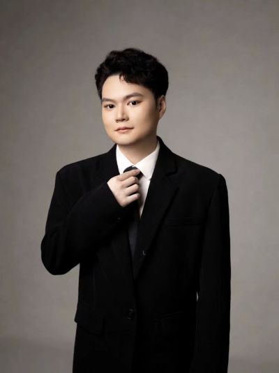 李汉伦