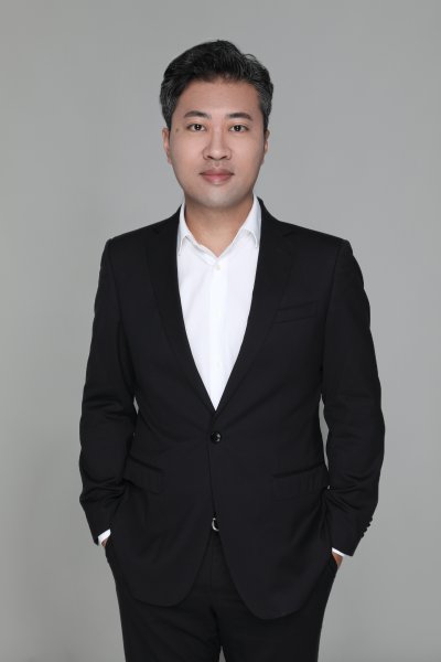 张扬
